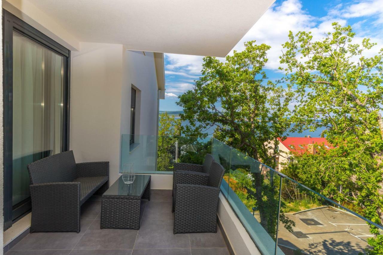 Apartments Ines Selce Exterior photo