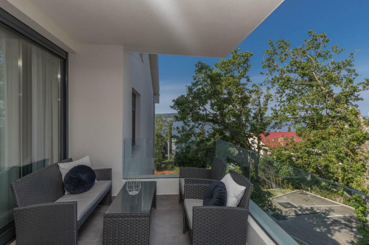 Apartments Ines Selce Exterior photo